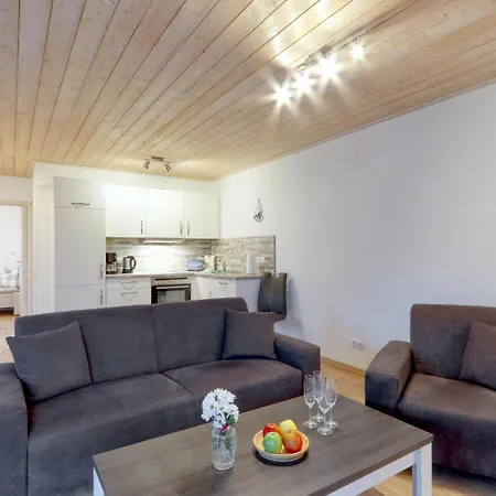 12 Hébergement de vacances Altefähr