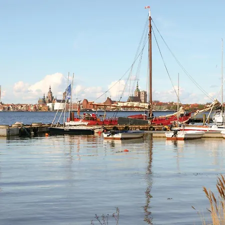 Hébergement de vacances 12 Altefähr